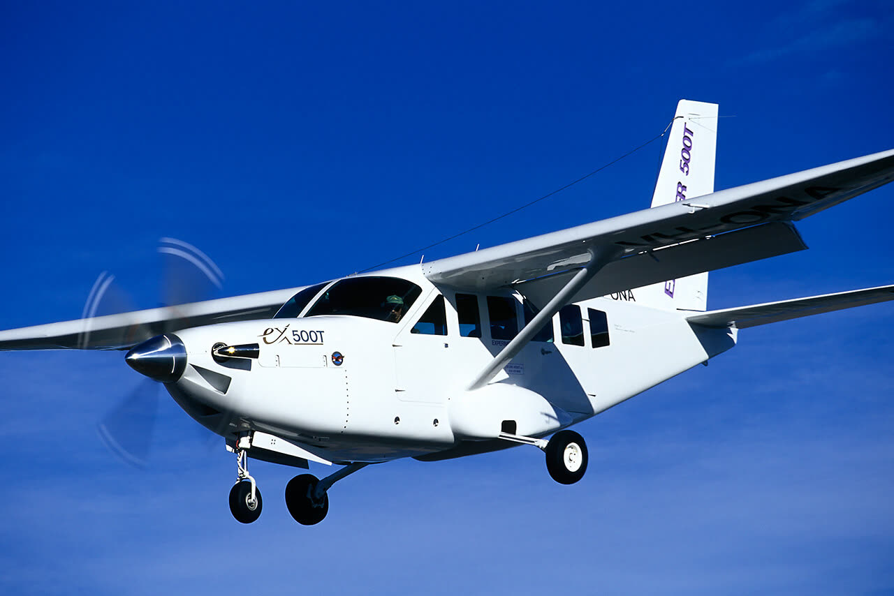 Light utility aircraft landing